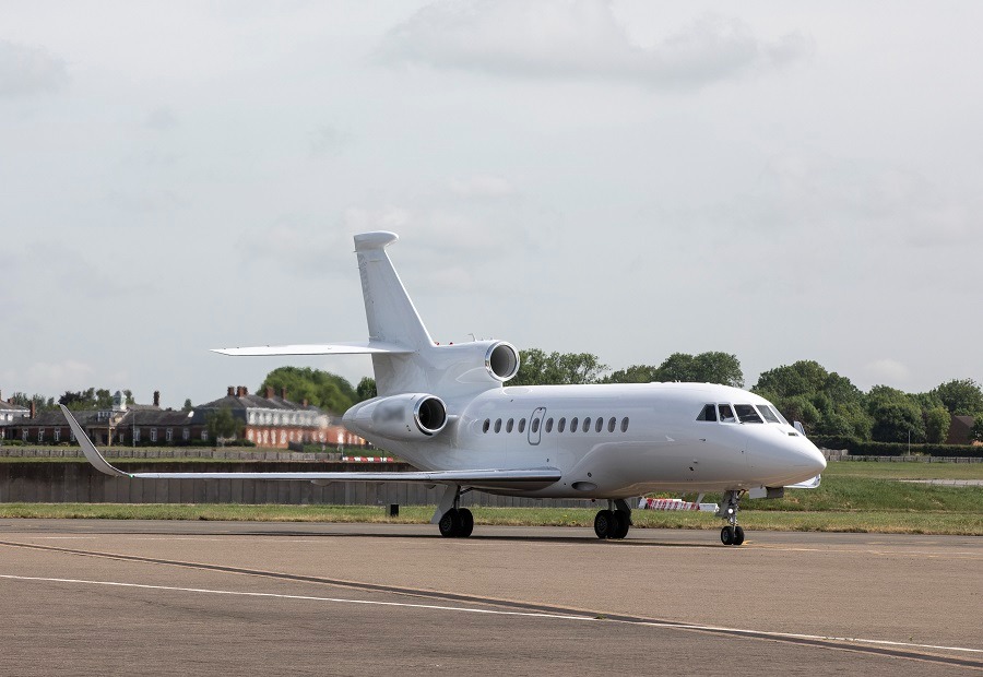 First Envoy IV aircraft arrives at RAF Northolt